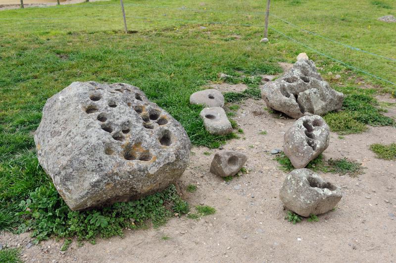 Ancient Stone calendars Photo by Cayambe on Wikimedia commons, CC-BY-SA-3.0